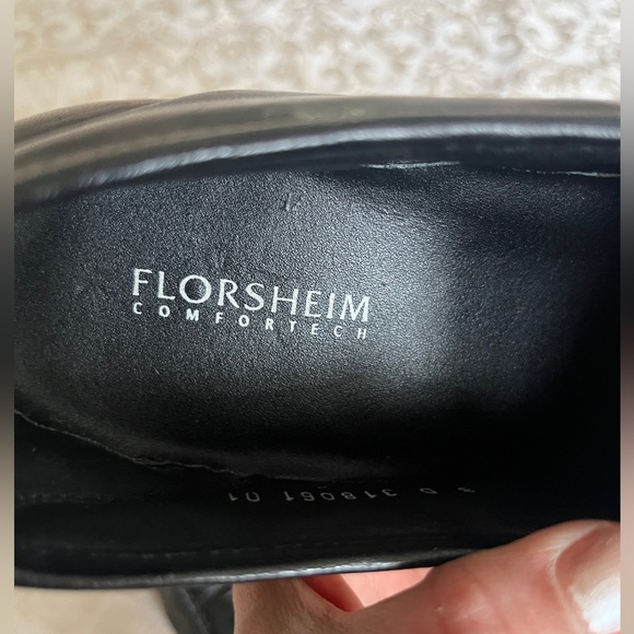 Florsheim leather black shoes for me man, size 8 - Picture 2 of 9